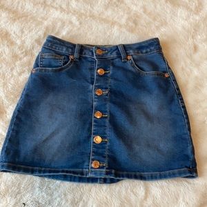 Jean skirt, button up